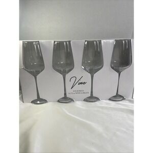 Vine Four Piece‎ Wine Goblets 14.75 Oz Circle Wear New